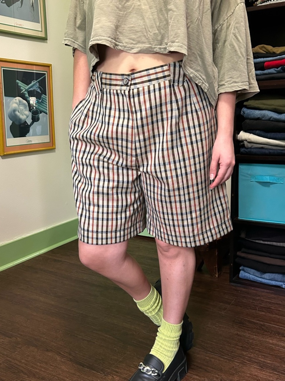 Vintage 90s Plaid High Waisted Shorts Pleated Preppy Academia Minimalist